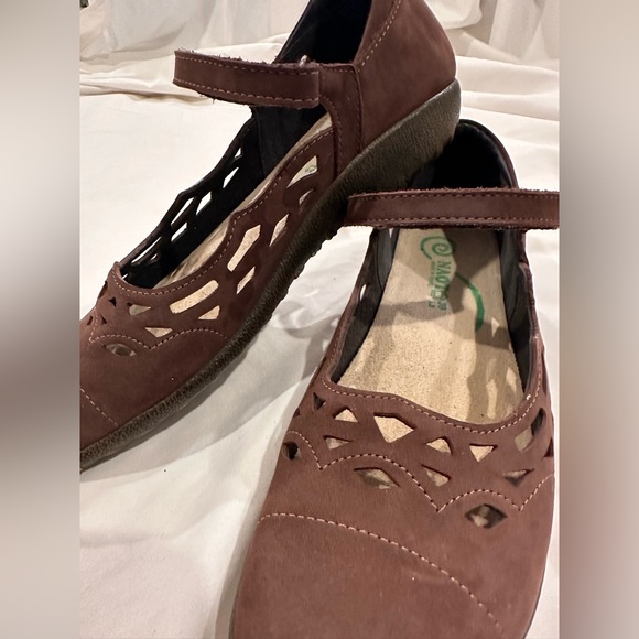 Noat Agathis Mary Jane - Picture 2 of 7